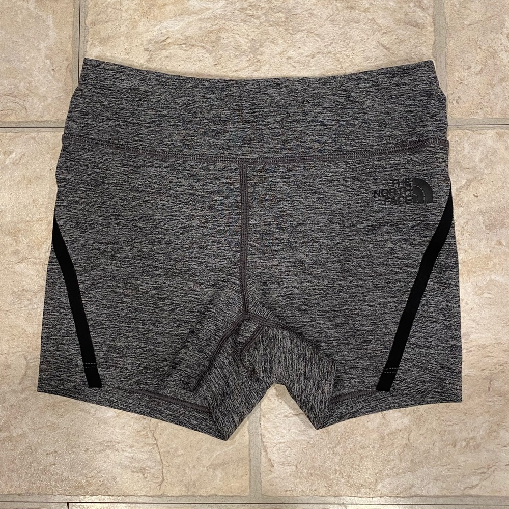 NWOT North Face spandex shorts - Picture 2 of 7